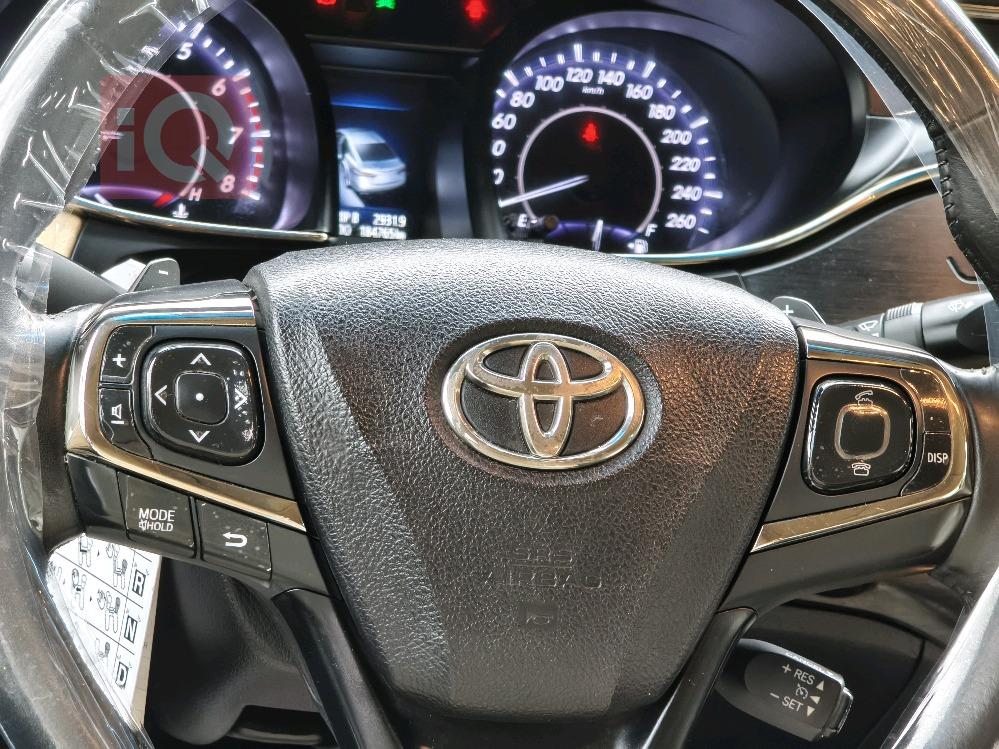 تويوتا أفالون